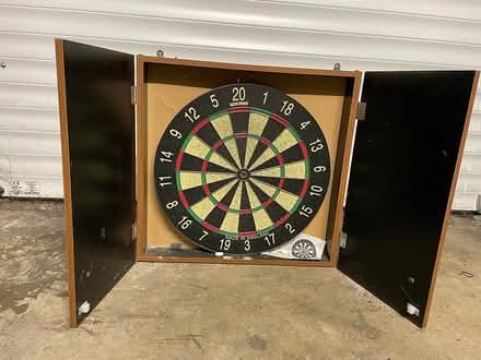 Photo of free Dart board in wooden case (used) (Sidcup DA15) #4