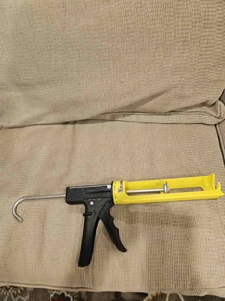 Photo of free Dripless Caulking-gun (Pine Bush) #1