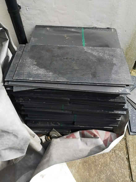 Photo of free Roof Slates (Dorking) #1