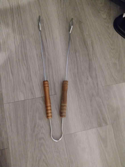 Photo of free BBQ Tongs (Upton) #1