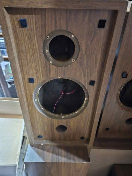 Photo of free Speaker boxes (Mississauga) #1