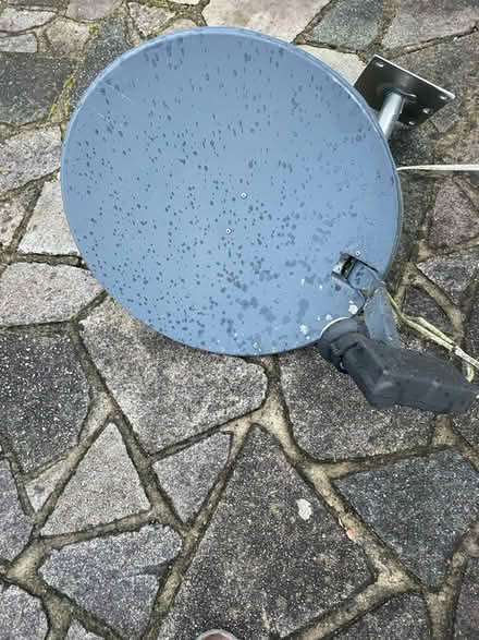 Photo of free Satellite TV Dish (PO21) #1