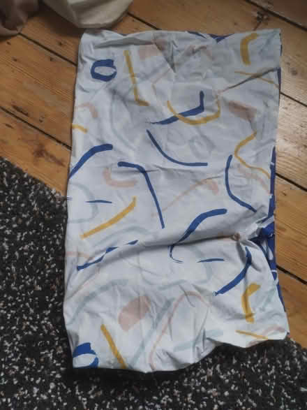 Photo of free King-size quilt and pillow cases (Bristol BS5) #2