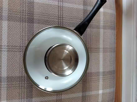 Photo of free frying pan (Little Marton FY4) #1