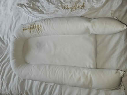 Photo of free Sleepyhead baby pod + extra cover (Reading RG1) #1