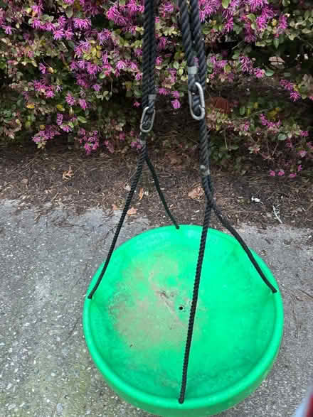 Photo of free Super spinner swing (North Alpharetta) #1