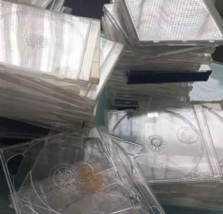 Photo of clear CD cases (SM1) #1