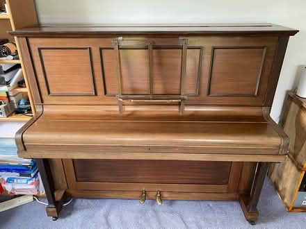 Photo of free Upright Piano (AL4) #1