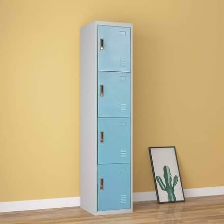 Photo of Lockers (Ellesmere Port CH65) #1