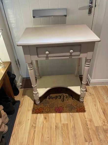 Photo of free Side table (EN1) #1