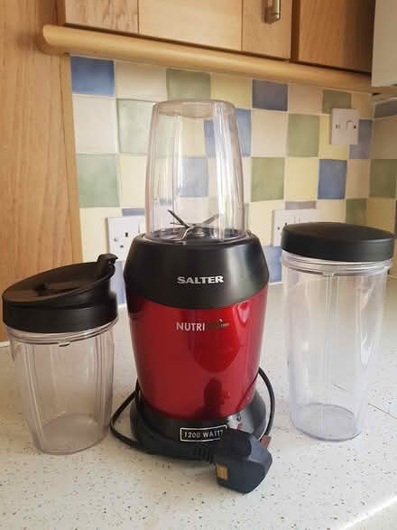 Photo of free Nutribullet smoothie maker/blender (Barming, Maidstone ME16) #2