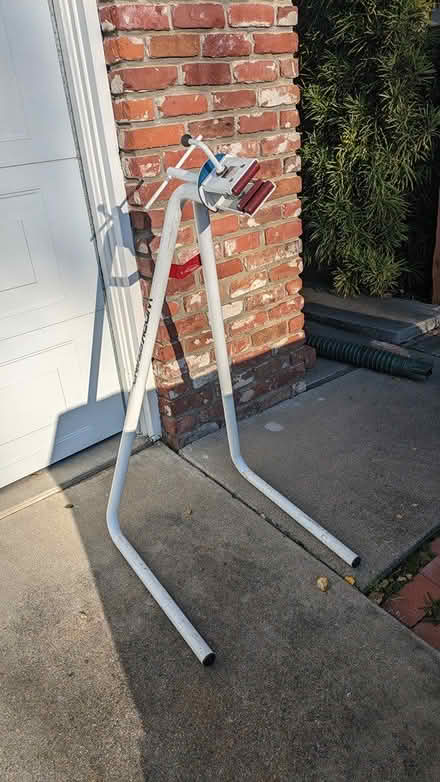 Photo of free Bike work stand (94040) #1