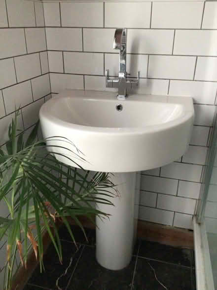 Photo of free Bathroom Basin (ME10) #1