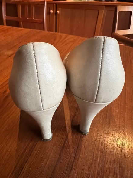 Photo of free Ladies Naturalizer Cream Pumps (Reston Lake Anne vicinity) #3