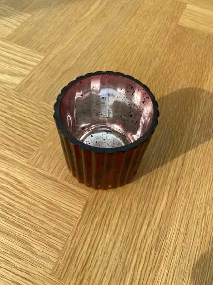 Photo of free Small red glass decorative pot (Otford TN14) #3