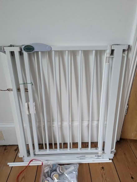 Photo of free Two stair gates (Fiveways BN1) #4