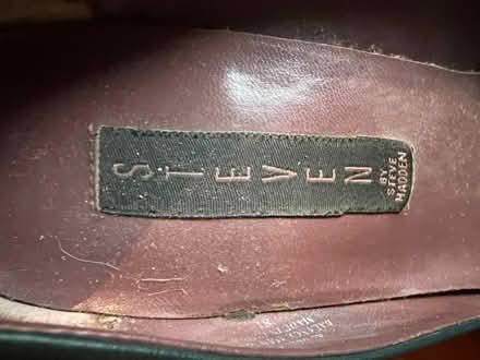 Photo of free Ladies Steve Madden Leather Pumps (Reston Lake Anne vicinity) #1