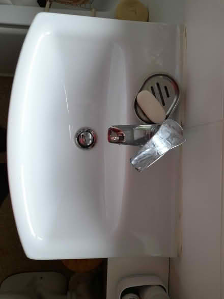Photo of free Bathroom basin (Stocksbridge S36) #2