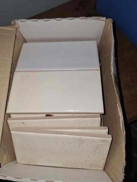 Photo of free 40 wall tiles 7.5x15cm (Richmond TW10) #2