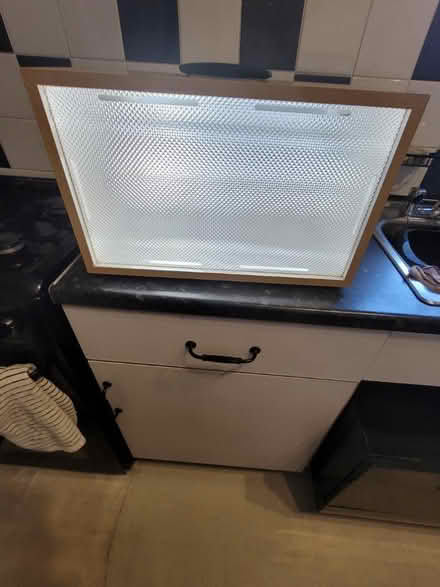 Photo of free Light box (Parkwood) #3