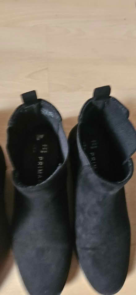 Photo of free Ladies New boots size 3 (HA2) #3