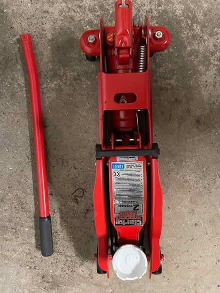Photo of free Trolley Jack (Sidcup DA15) #2