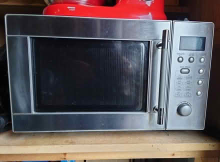 Photo of free Microwave oven (Inwood SY6) #1