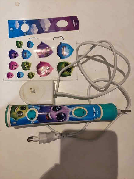 Photo of free Philips sonicare kids toothbrush (Coventry CV4 area) #2