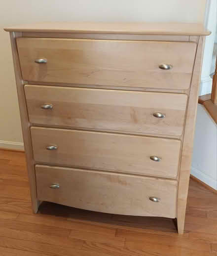 Photo of free Dresser (Warrenton) #1