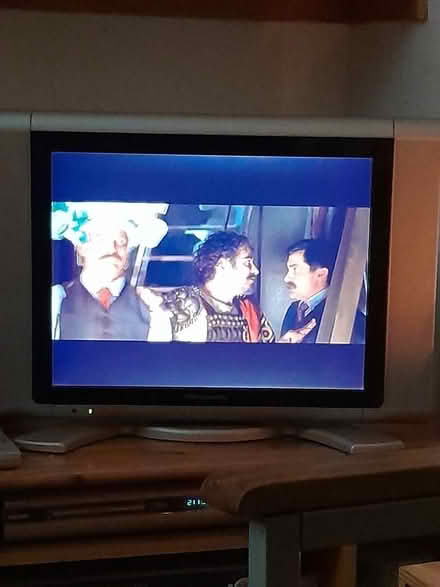 Photo of free TV (Kington HR5) #4