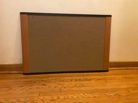 Photo of free Large cork board (Etobicoke South (Mimico)) #1