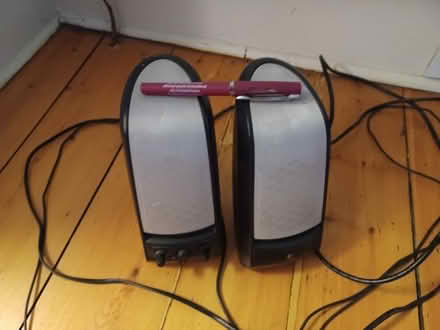 Photo of free computer speakers (Calton EH7) #1