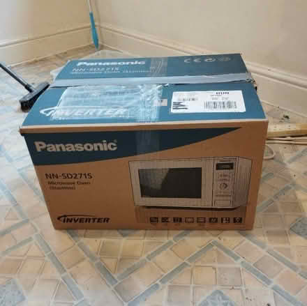 Photo of free Panasonic Inverter Microwave (still works) (Sutton SM2) #2