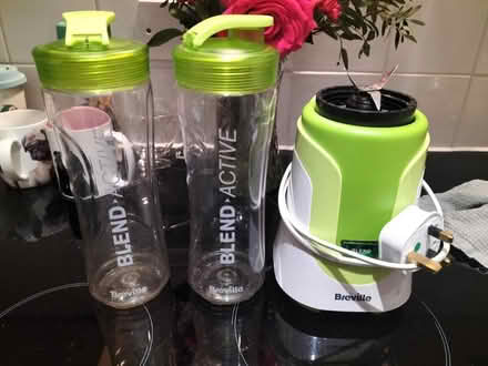 Photo of free Breville blender (TN37 Hastings) #1