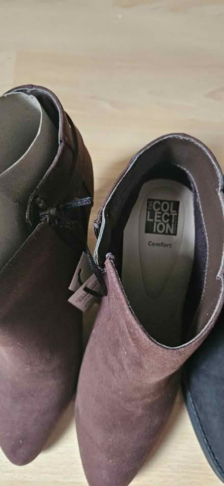 Photo of free Ladies New boots size 3 (HA2) #2