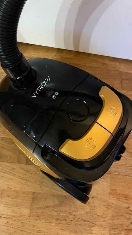 Photo of free Small vacuum (SE23) #2