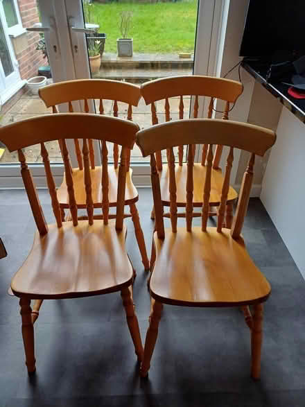 Photo of free 4 x dining/kitchen chairs (Chippenham SN14) #1