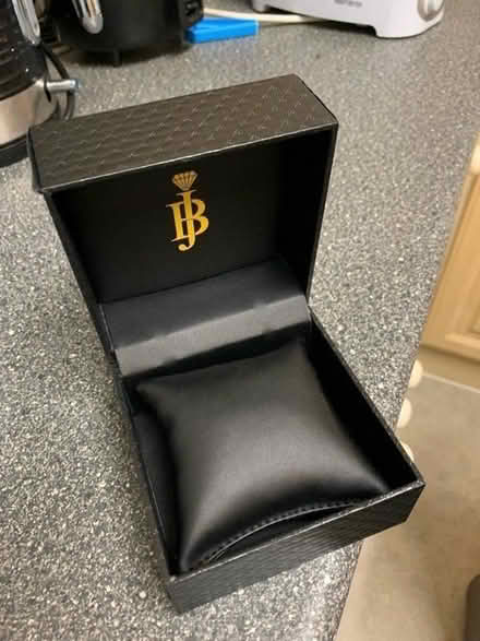 Photo of free Watch Box (Hackney central) #2