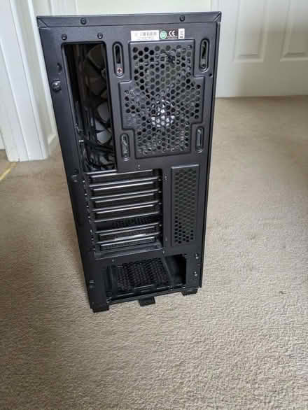 Photo of free Mid size ATX case RGB - fully functional (Malvern Wells WR14) #3