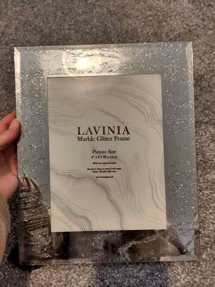Photo of free 8 x 6 marble glitter photo frame (Woking GU22) #1