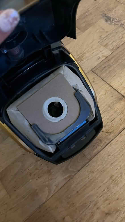 Photo of free Small vacuum (SE23) #3