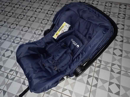 Photo of free Baby car seat and bassinet (Winklebury RG23) #3