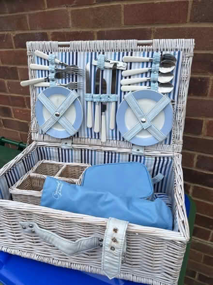 Photo of free Picnic basket set (Seaford) #1