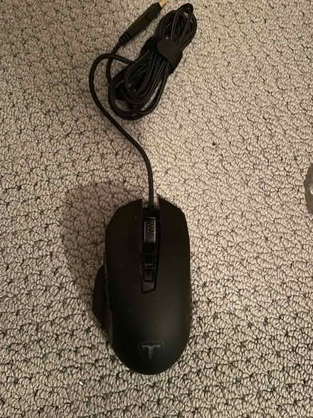Photo of free Gaming mouse (Alta vista / riverside) #2