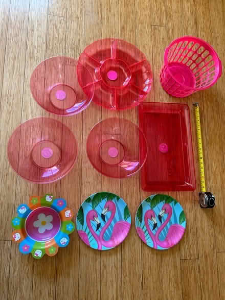 Photo of free Plastic serving bowls and plates (Sunnyvale community center) #2