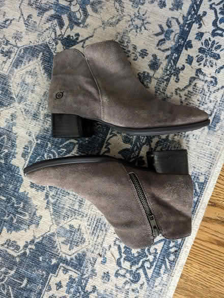 Photo of free Women's ankle boots (Olympic Hills) #4
