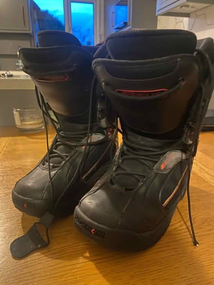 Photo of free Snowboarding boots (Leyton, near Drapers Field E15) #1