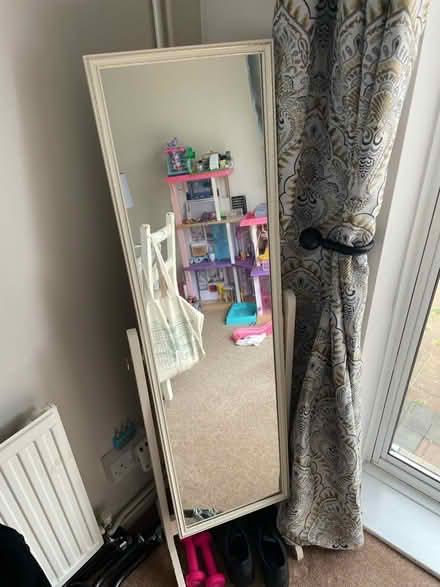 Photo of free Swivel mirror (Gainsborough, Ipswich, IP3) #1