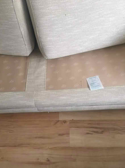 Photo of free DFS 4 Seater Cream Sofa (Ravenscourt Park W6) #3