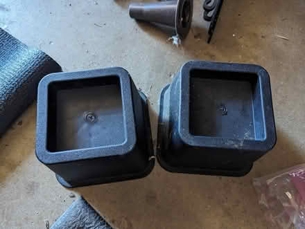 Photo of free Furniture riser (Vienna Hunter Mill) #1